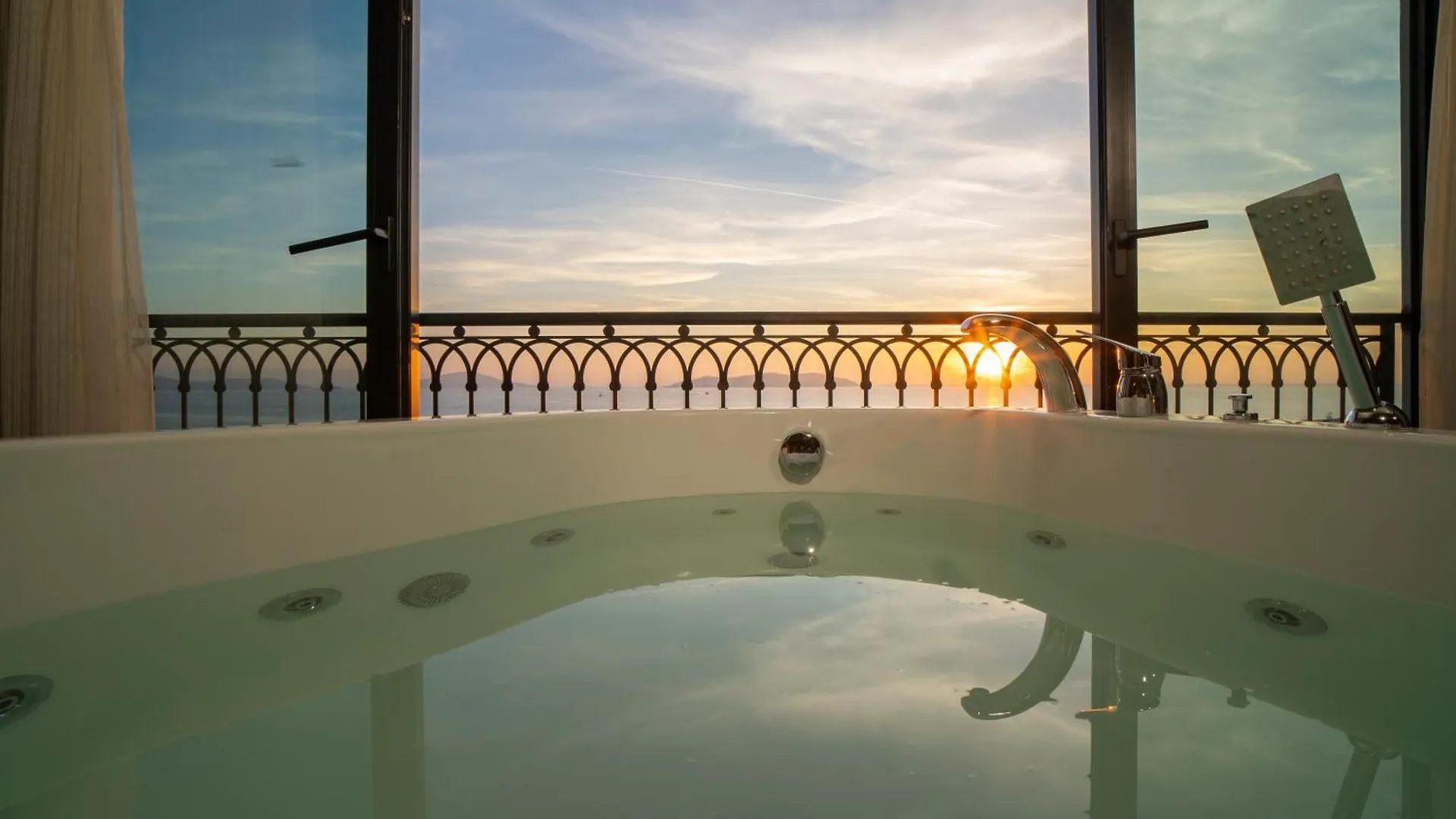 La Cielo Hotel Bostanci Istanbul 4*, Adalar Tyrkiet